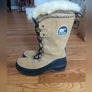 Sorel Tivoli Camel and Black Snow Boots Size 9